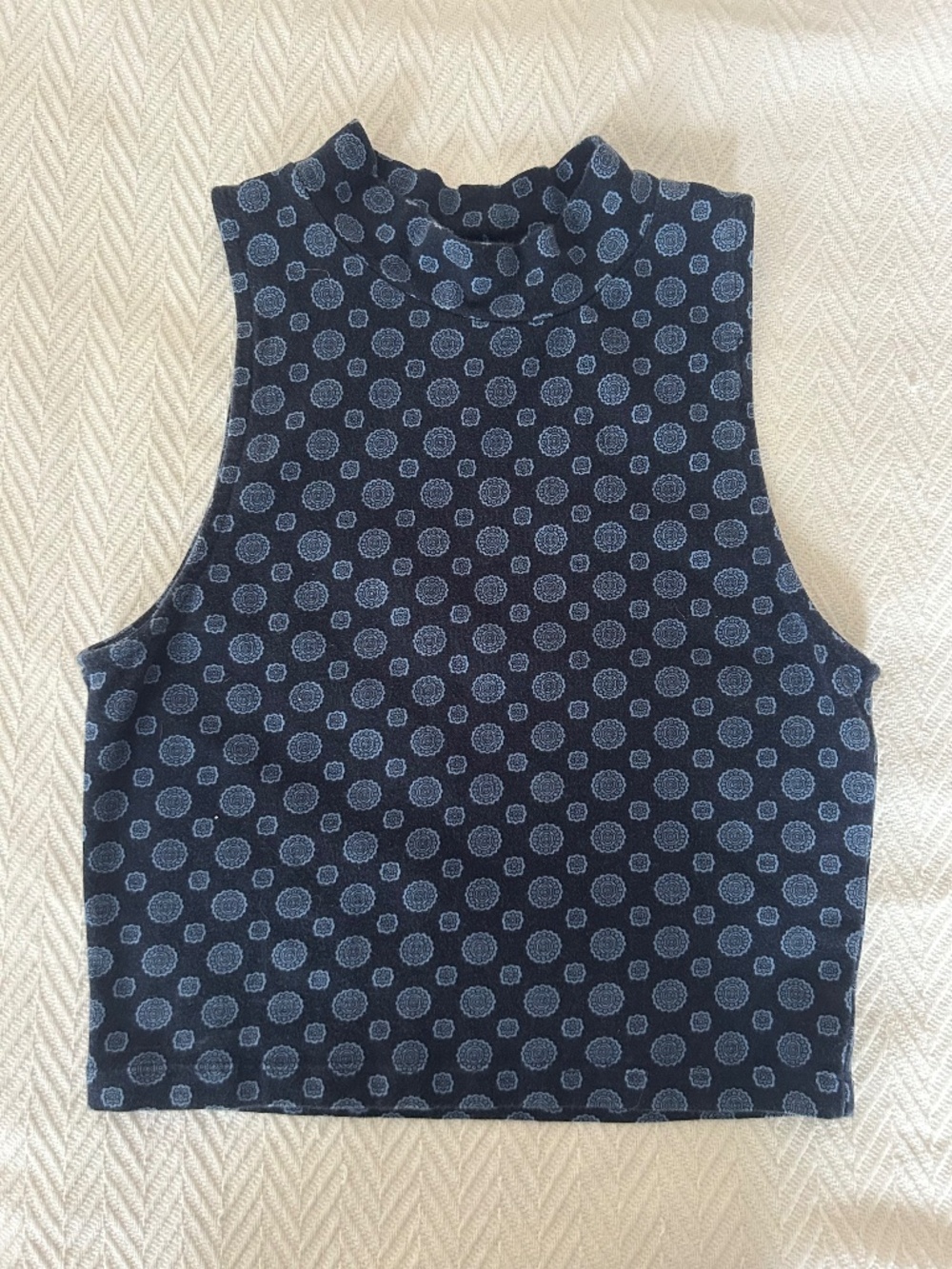 Forever 21 Mock Neck Tank